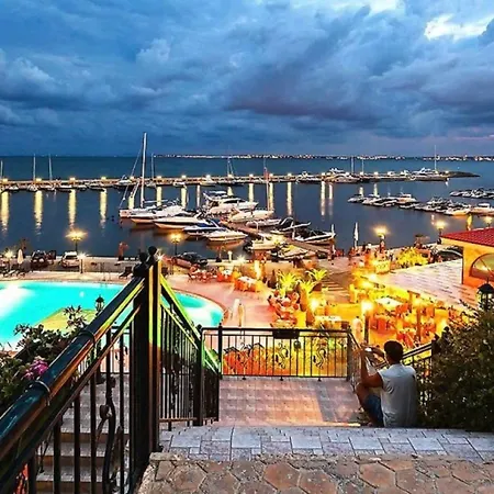 Апартаменти Wonderful Deluxe In Cascadas Family Sunny Сонячний Берег