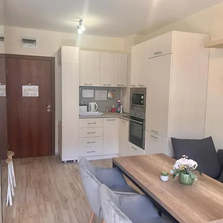 Wonderful Deluxe In Cascadas Family Sunny