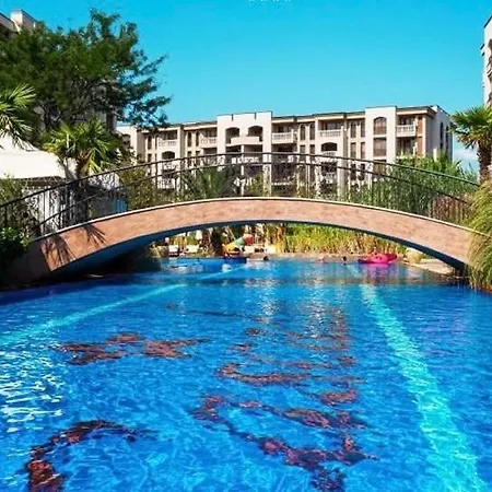 Wonderful Deluxe In Cascadas Family Sunny *