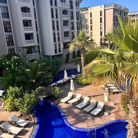 Wonderful Deluxe In Cascadas Family Sunny