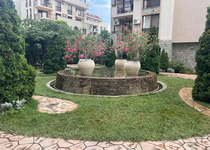 Wonderful Deluxe In Cascadas Family Sunny Apartament