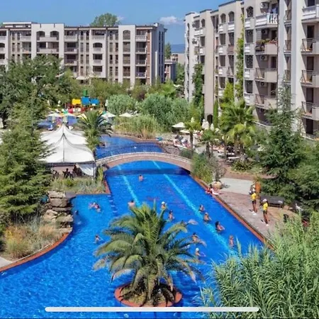 Wonderful Deluxe In Cascadas Family Sunny Apartment Slantschew brjag